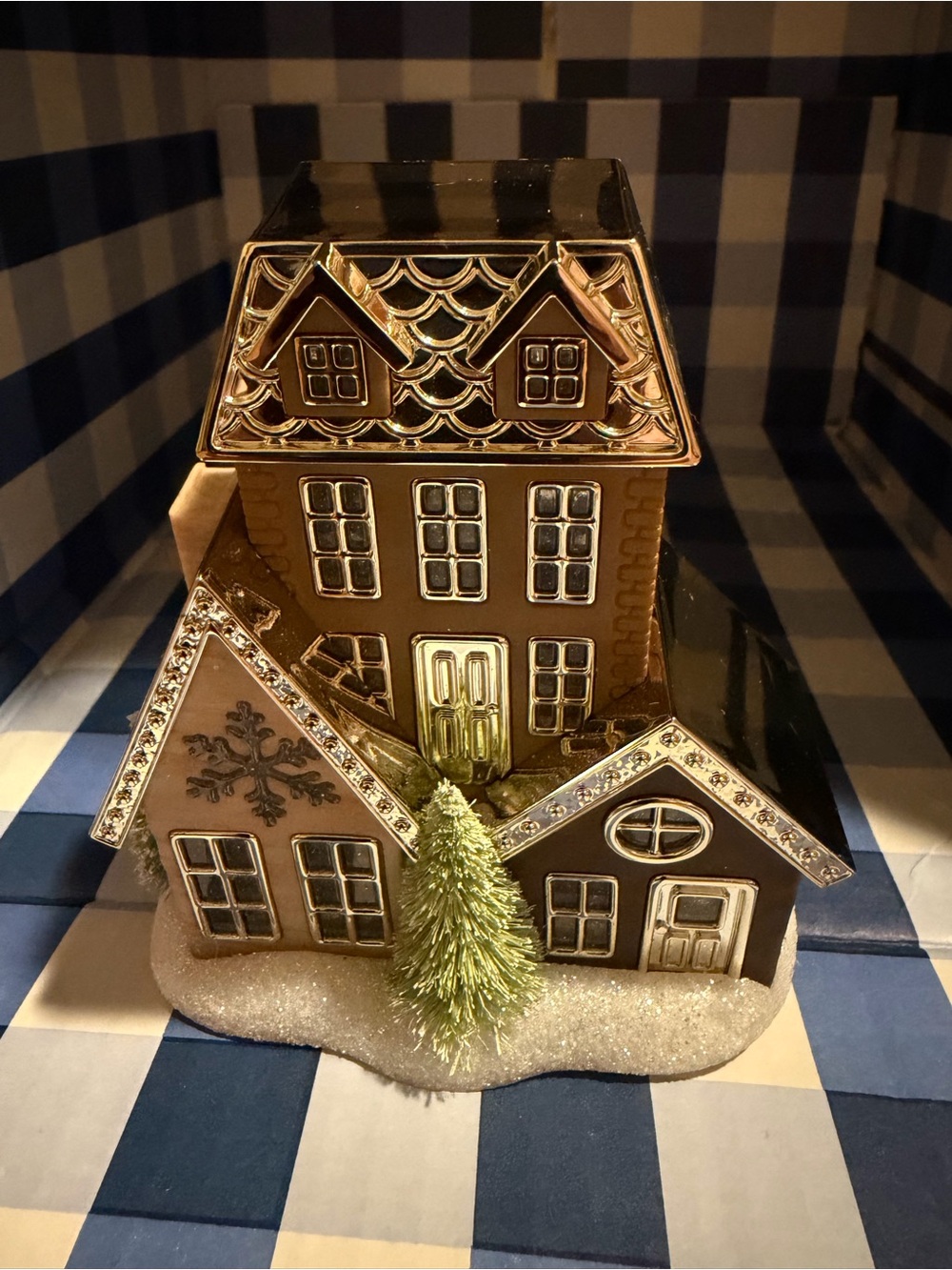 Bath & Body Works Winter House Projector Wallflower Nightlight Plug